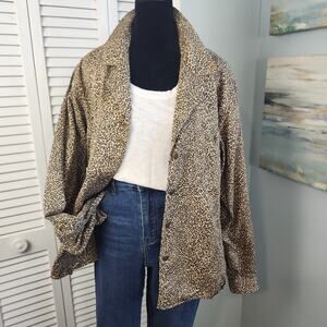 Liz Claiborne Animal Print Denim Shacket Size 12/L Leopard Button Up 100% Cotton